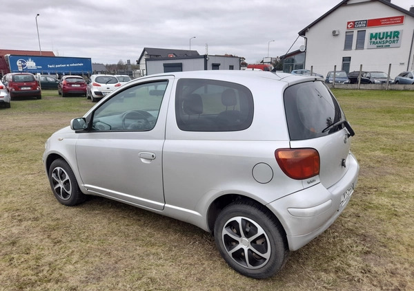 Toyota Yaris cena 6900 przebieg: 123000, rok produkcji 2005 z Wągrowiec małe 56